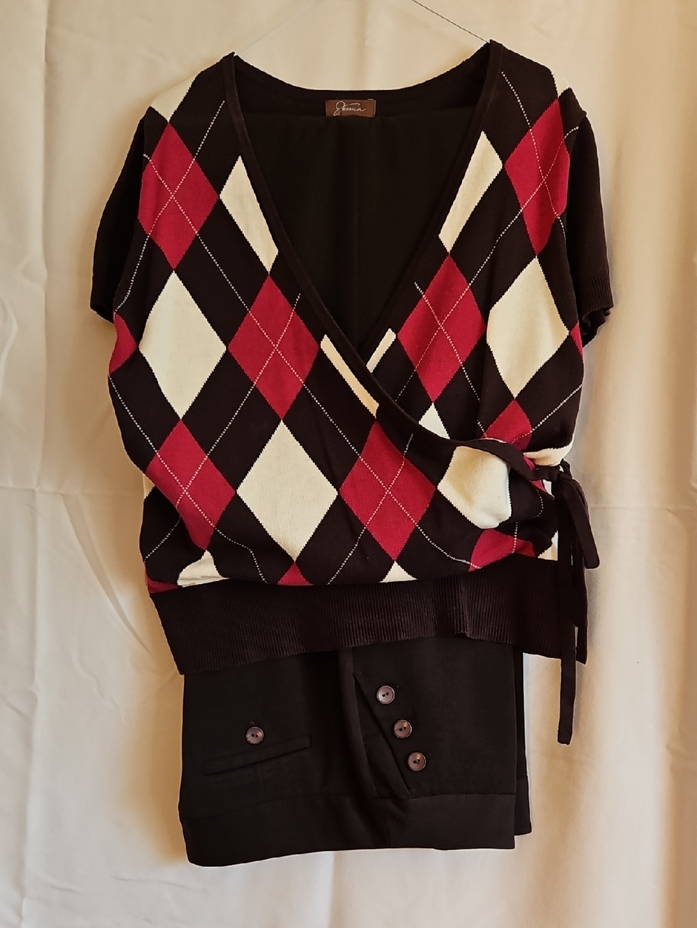 Jessica Brown, Red & White Argyle Wrap V-Neck Sweater and Brown Wide Leg Capris